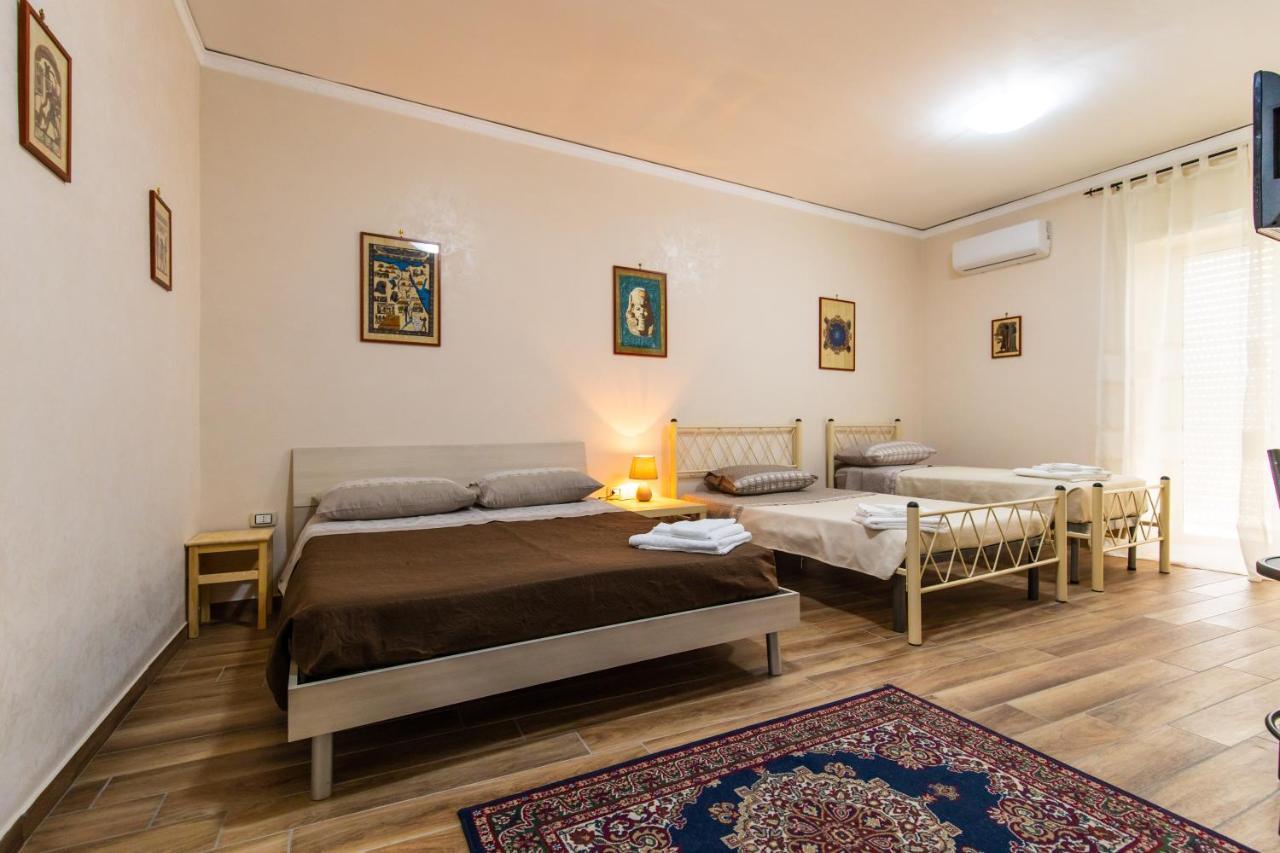 나폴리 Casa Di Annarella B&B 외부 사진